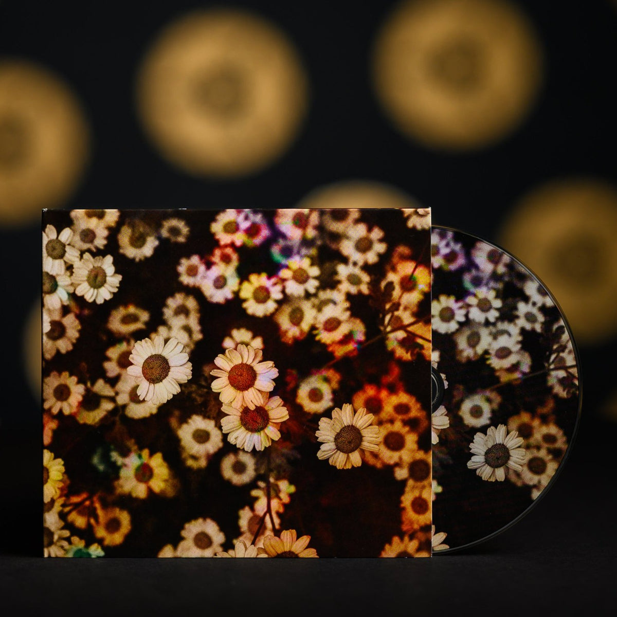 L'Orange - The World Is Still Chaos, But I Feel Better (CD